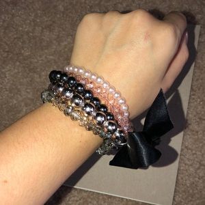 Beaded Bow Bracelet Set